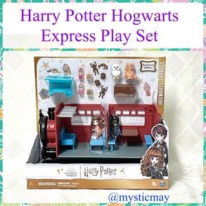 New HARRY POTTER Hogwarts Express 15 Pc Action Figures Play Set w Toy Train Doll